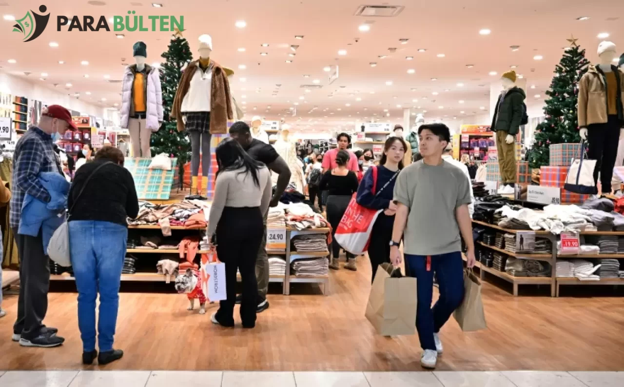 İngiltere'de Nisan Ayında Perakende Satışlar Beklentileri Aştı