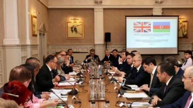Azerbaycan ile Birleşik Krallık Arasında 5 Milyar Sterlinlik Anlaşma