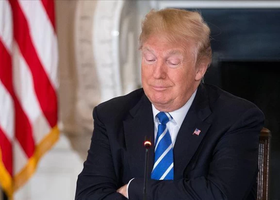 Donald Trump, ABD seçim galibiyetinin ardından ticari alanda zarar ettiğini itiraf etti